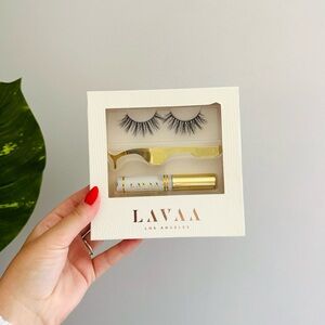 LAVAA LASHES | 3D Mink Eyelashes In Style Flirty